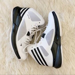 Adidas Crazy Strike Basketball Sz 5.5